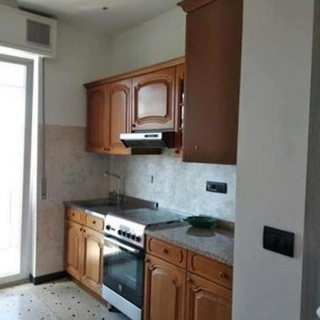 Ad Un Passo Dal Mare Savona Exterior foto